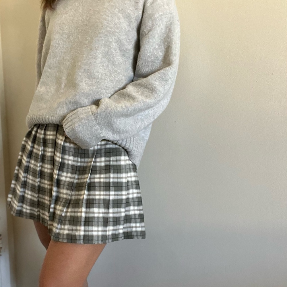SHEIN pleated skirt